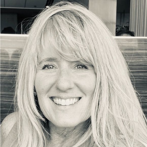 Meet your Posher, Terri - Picture 2 of 2